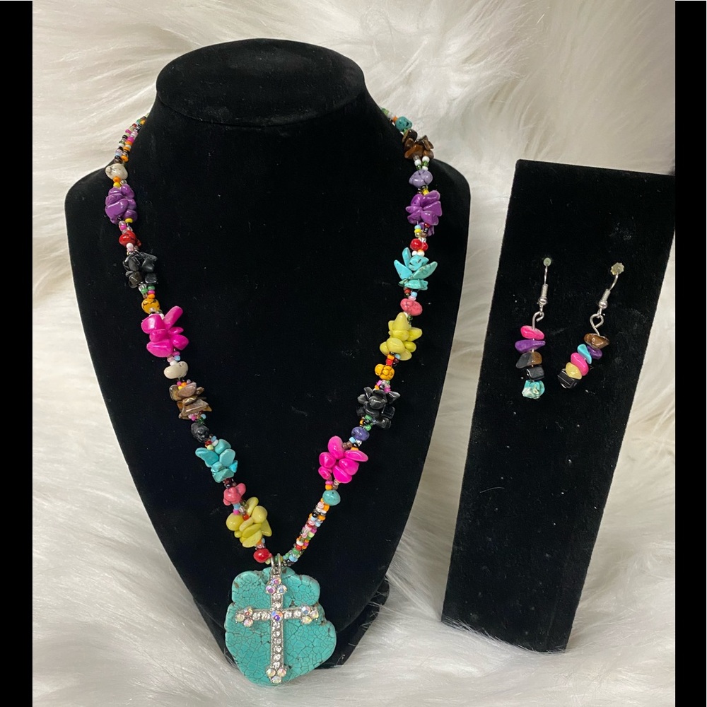 Stunning Cross Necklace